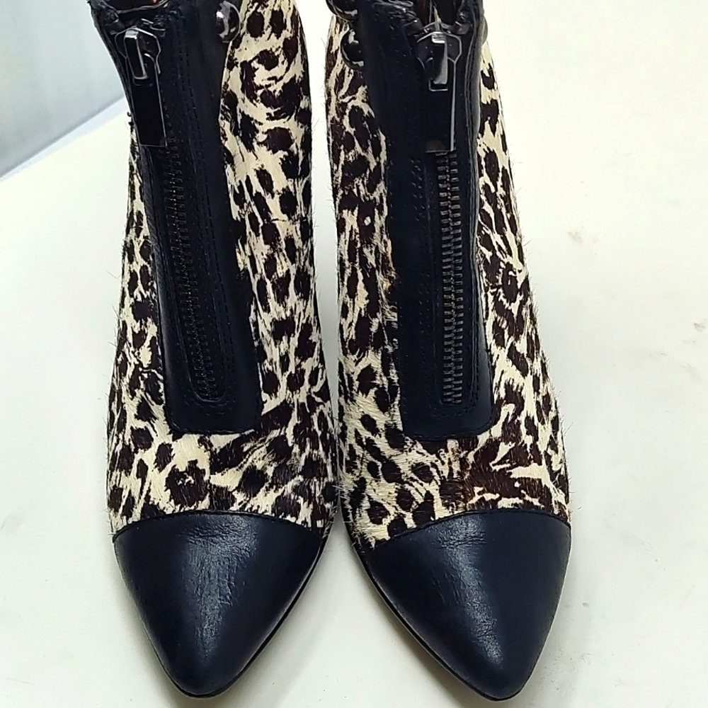 Fabulous Animal Print Platforms Size 5.5 - Picture 6 of 6